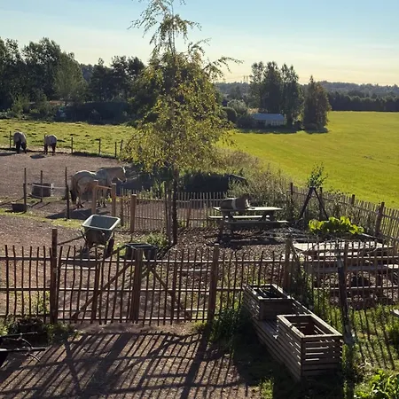 Rosenli Gard Ośrodek wypoczynkowy *
